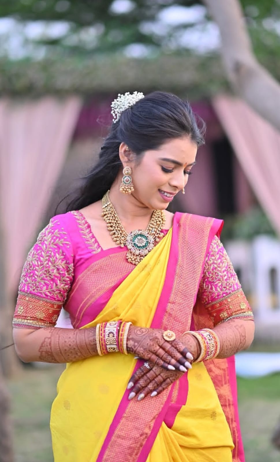 Royal Yellow Kanchipuram Saree - Full View 4