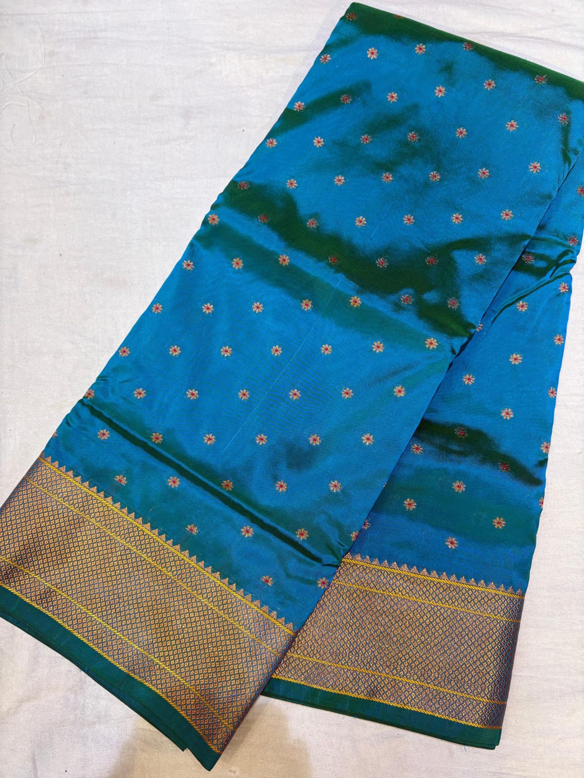 Narayani Silk - Detailed View 2