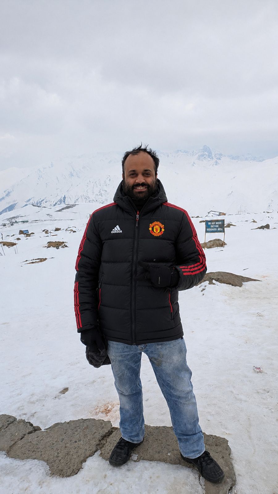 Shreyas B – Treasurer, MUSCB