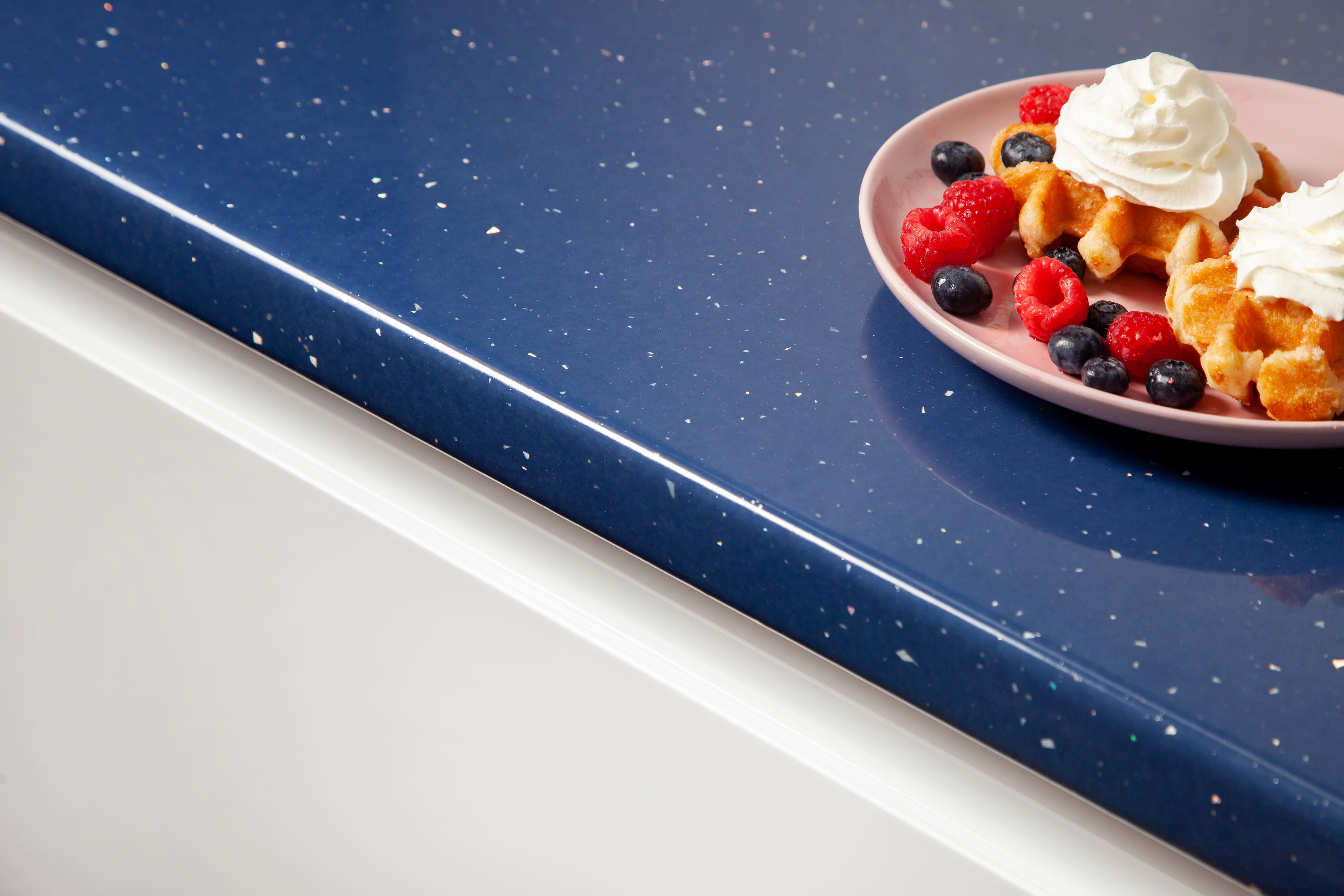 Blue Sparkle Worktop Edge With Waffles