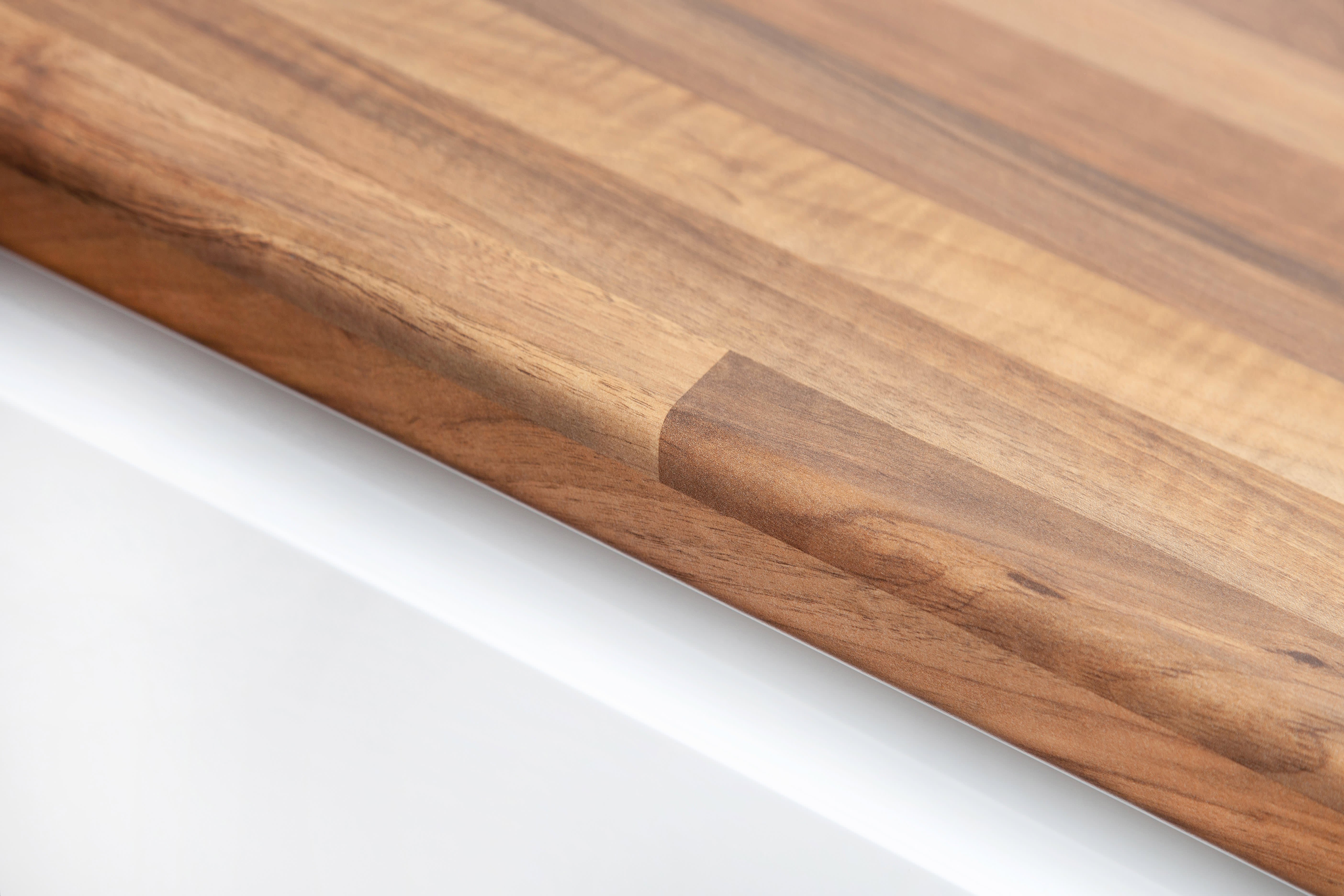Walnut Laminate Worktop Edge