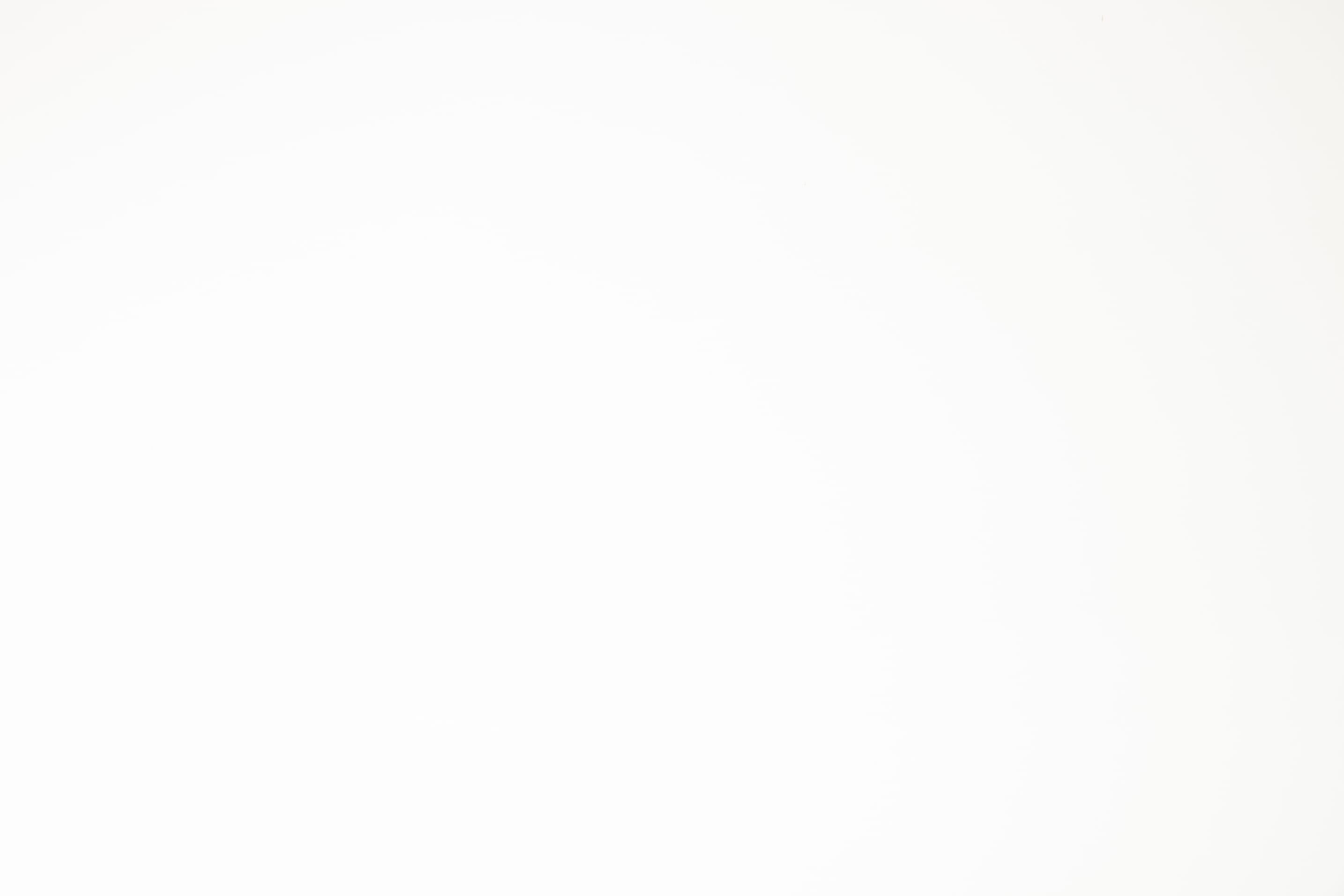 White Glass Laminate Swatch 2868 x 1912