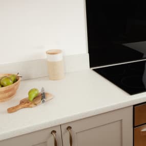 White Quartz Laminate Worktop Surface