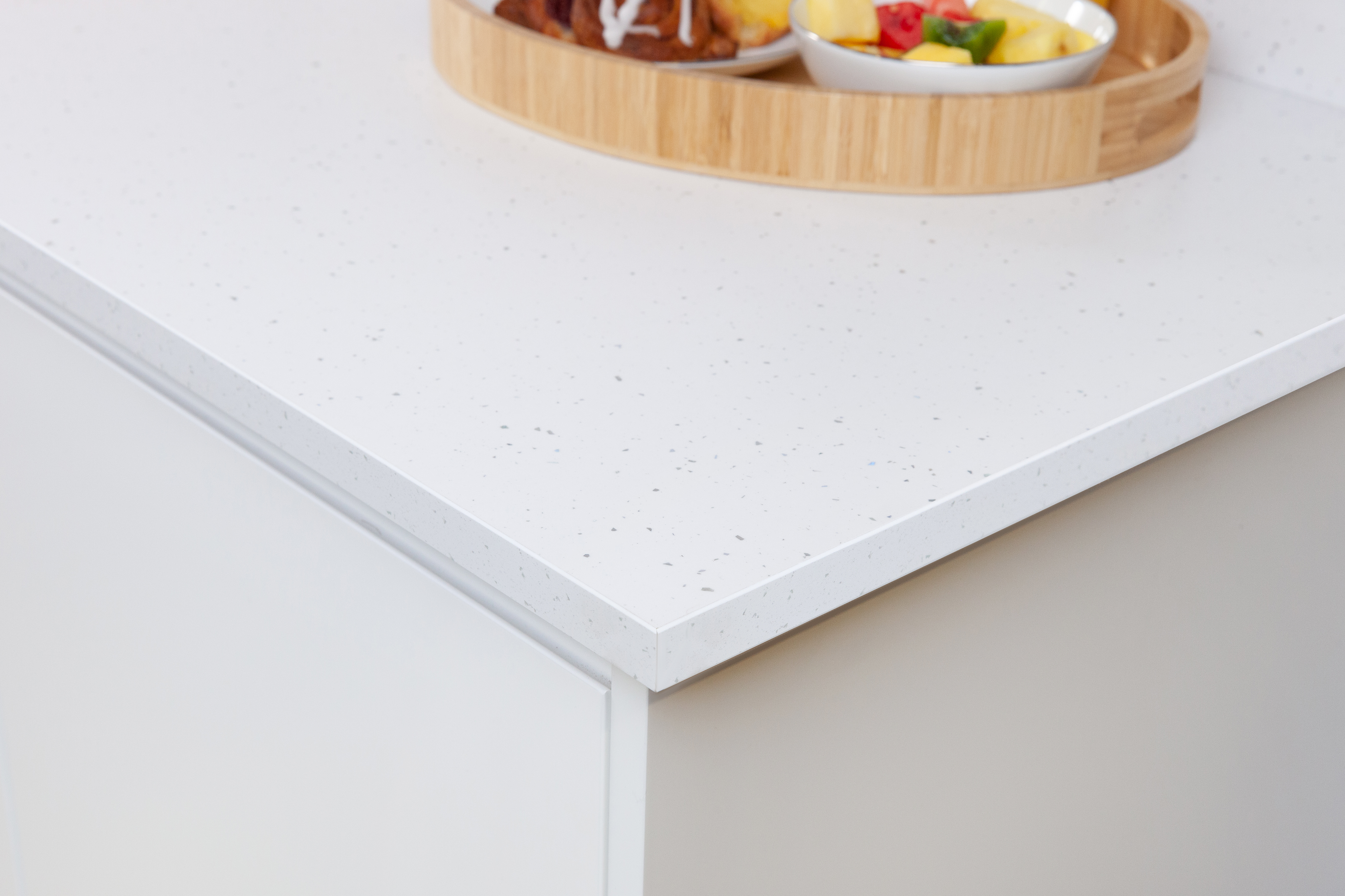 Luxe White Andromeda Laminate Worktops - 3m x 635 x 22mm