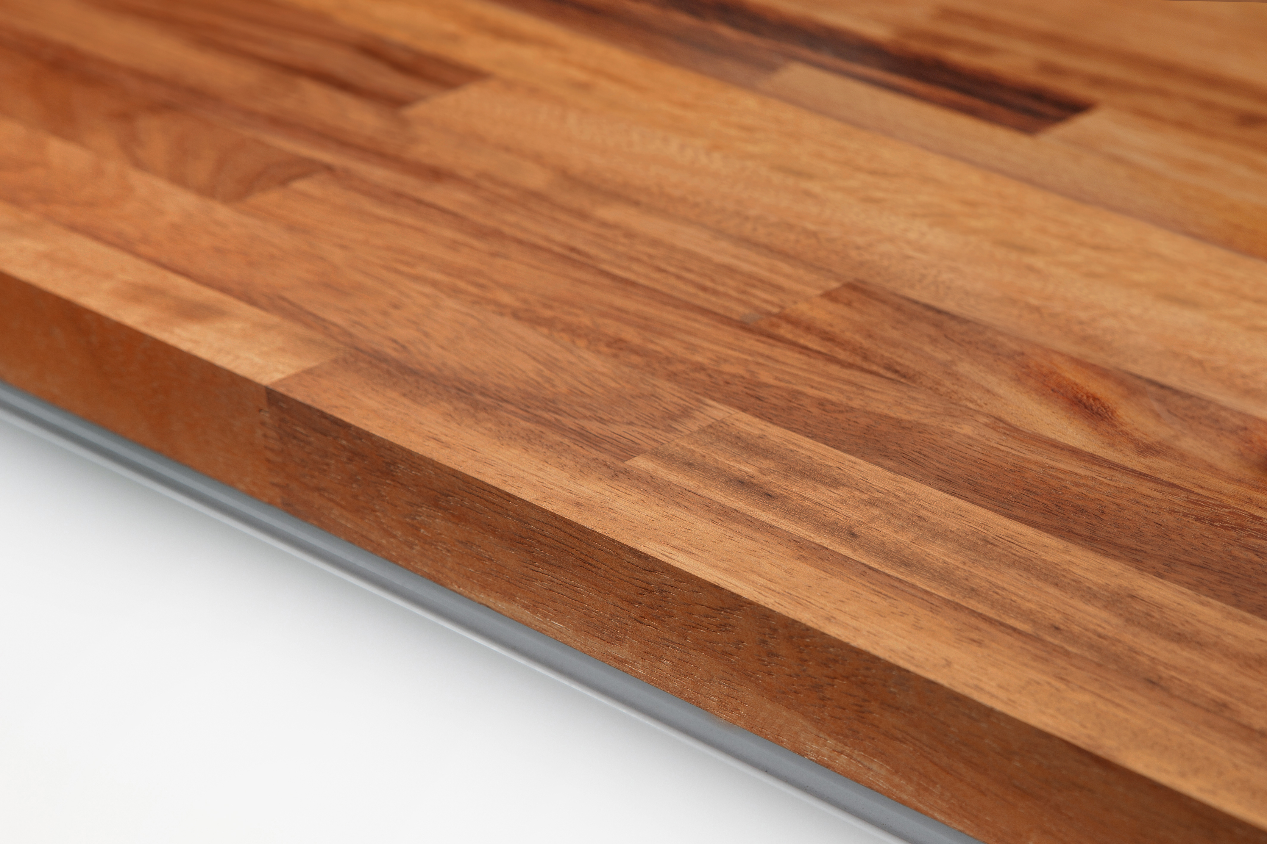 De Terra Iroko Worktops - 2m x 635 x 40mm, additional view