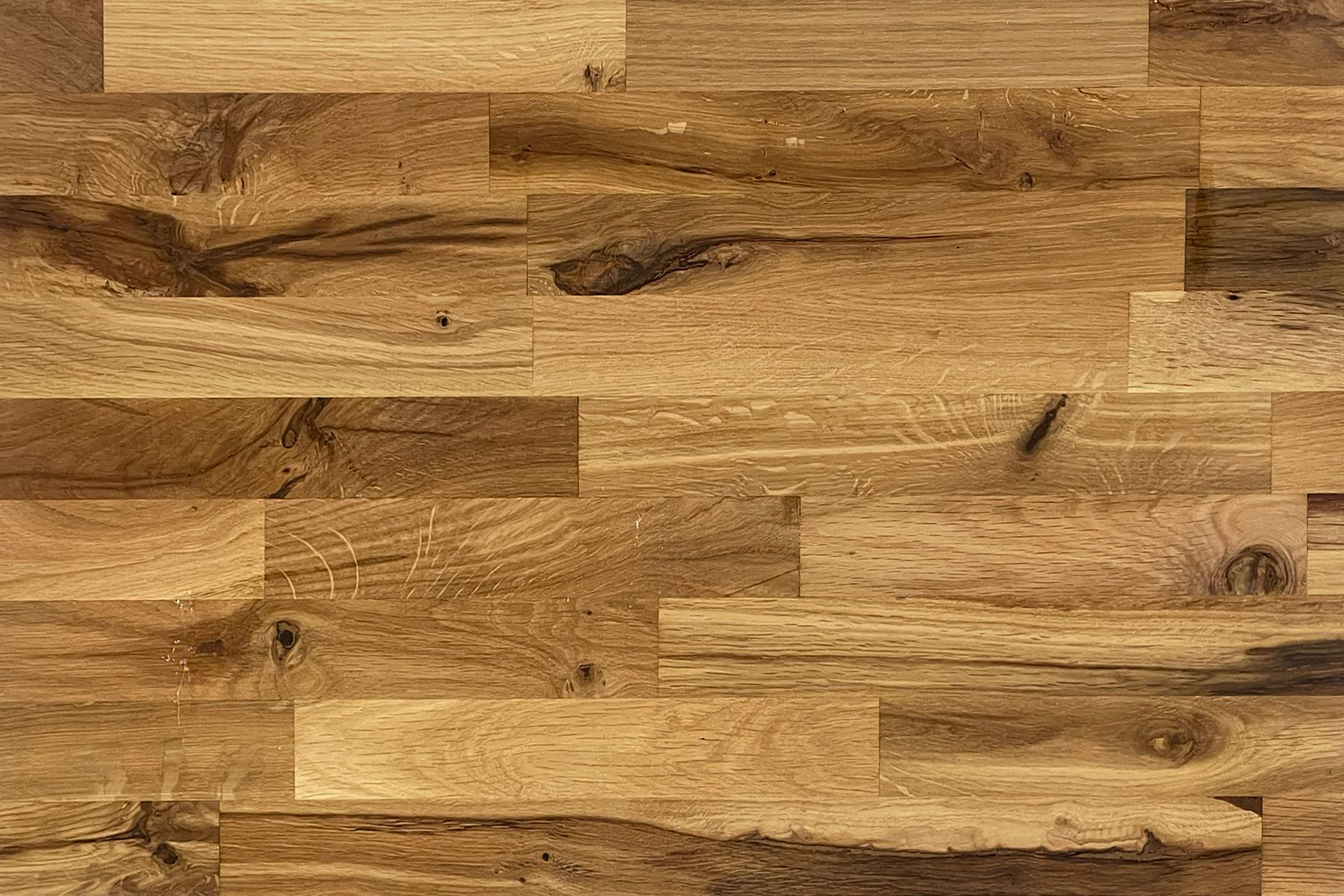 De Terra Rustic Oak Worktops - 2m x 635 x 40mm
