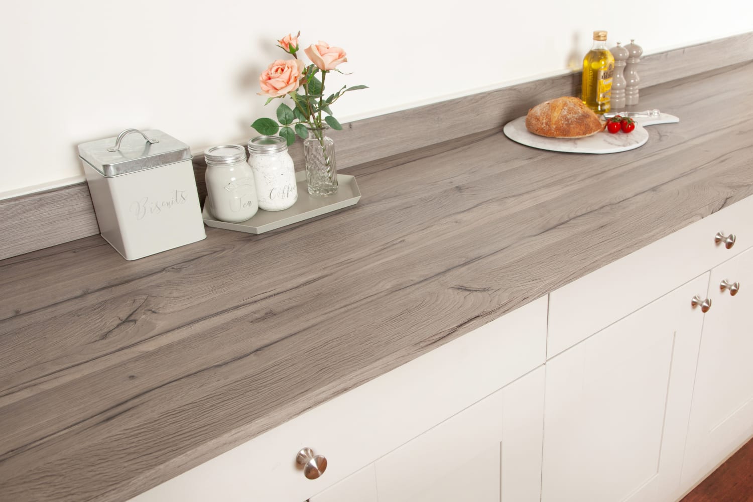 light wood laminate kitchen worktops