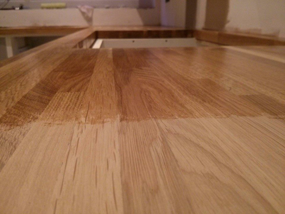 Cleaning_Solid_Wood_cn7b9k