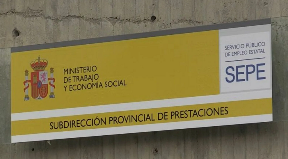 SEPE quita subsidio y reclama más de 8.500€ a hombre de 52 años por viajar a Marruecos sin permiso