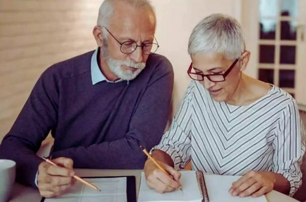 ¡Revolución en las pensiones! Así puedes “rellenar” tus meses sin cotizar y no perder tu jubilación