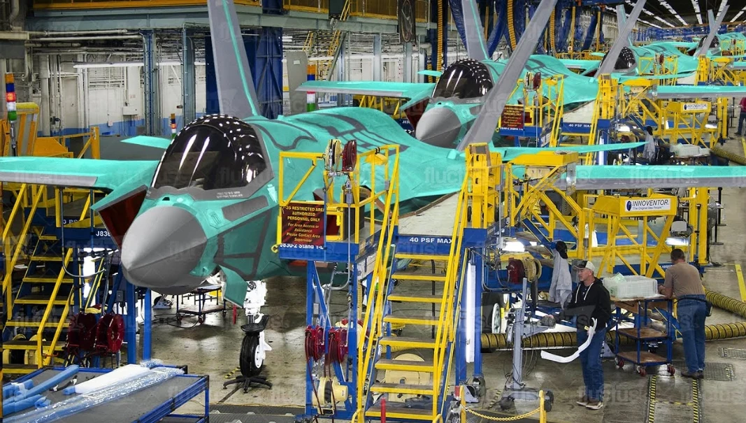Boeing: trabajadores rechazan oferta y podrían ir a huelga en 7 días