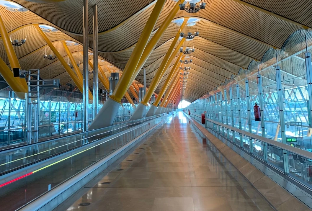 Barajas en huelga indefinida de seguridad desde mañana