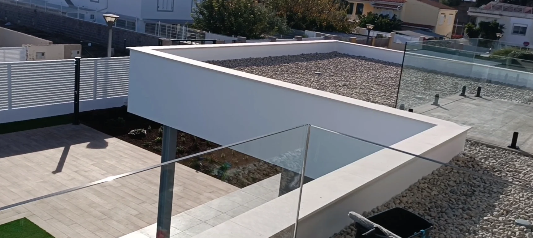 Trabajo de limpieza de cristales: Limpieza fin de obra en Burriana