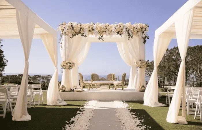 Why Hire A Wedding Planner