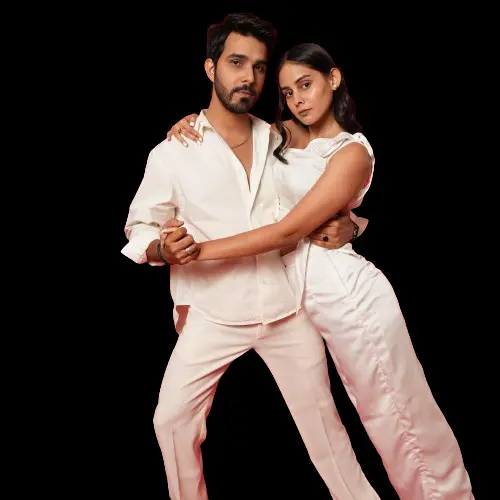 performing
        dancer