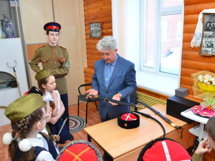 Казаки Югры считают своей главной задачей задать правильные ориентиры для молодого поколения