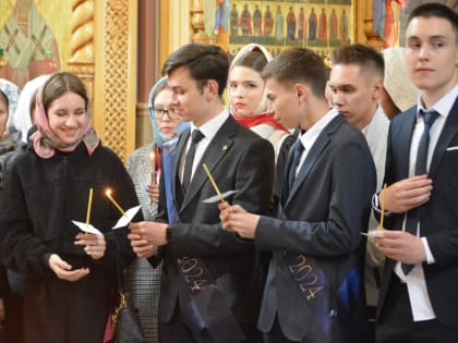 В храме Святого Духа г. Нефтеюганска состоялось мероприятие «Дорога к храму»