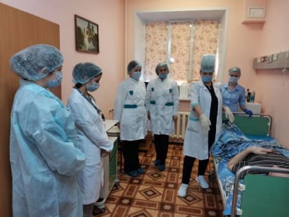 Николай Ташланов: Больше 300 добровольцев прошли курсы по оказанию медпомощи участникам СВО