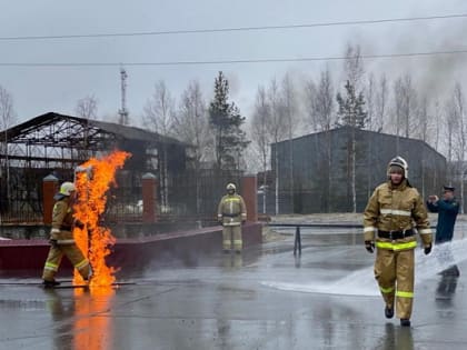 В преддверии майских праздников Андрей Осадчук совершил несколько рабочих визитов