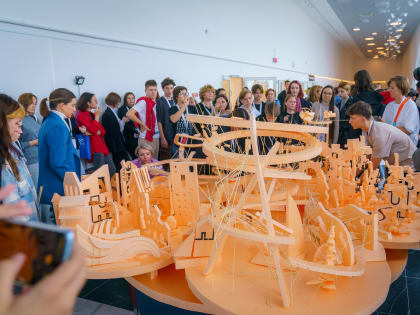 В Ханты-Мансийске появился арт-объект «Индекс качества городской среды»