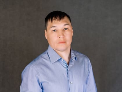 Руслан Проводников поддержал проект по онлайн-переводу мансийского языка на русский
