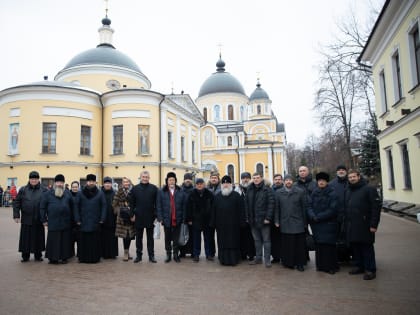 Митрополит Ханты-Мансийский и Сургусткий Павел и духовенство епархии совершили паломническую поездку к святыням Троицко — Сергиевой Лавры