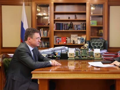 Новак обсудил с главой ХМАО перспективы развития нефтяной отрасли в новых реалиях