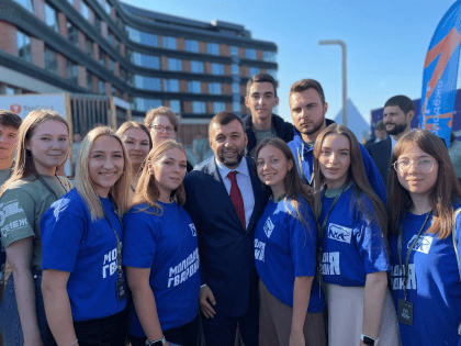 Молодогвардейцы Югры побывали на «Территории смыслов»