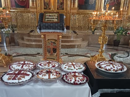 В храме в честь великомученика Георгия Победоносца г.Сургута освятили коливо