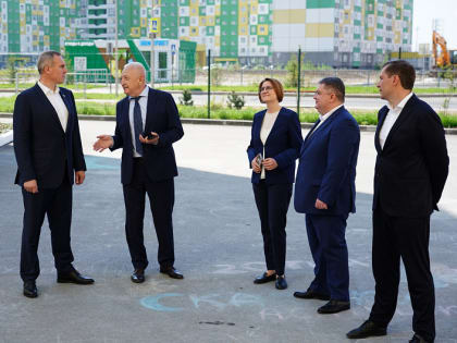 Руслан Кухарук посетил Зеленую школу в Нижневартовске