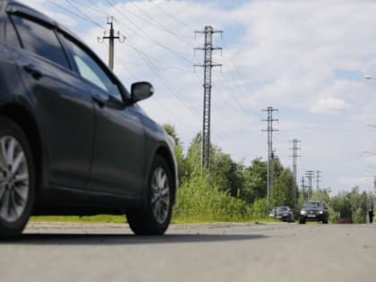 За отказ оплатить поездку вперед таксист покрыл сургутянку матом