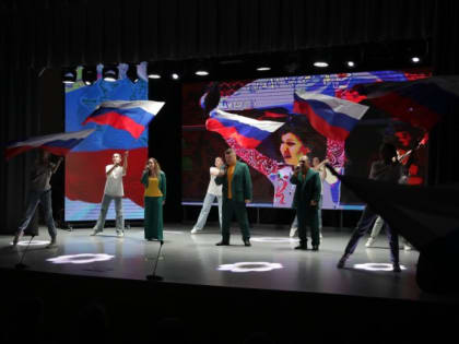 ​В Сургутском районе прошел митинг-концерт в поддержку СВО. Фото