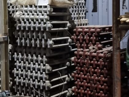 Радиаторы в подъездах домов устанавливаются новые