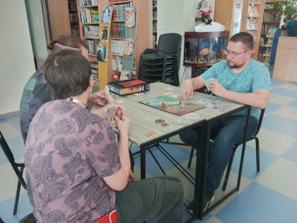 ВОСКРЕСЕНЬЕ – В ИГРОТЕКЕ!