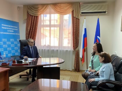 Еремей Айпин провел прием граждан