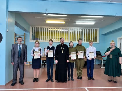 В православной гимназии в честь Казанской иконы Божьей Матери состоялся конкурс смотра строя и песни