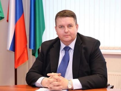 Андрей Ковальский приобрёл медицинское оборудование для амбулатории в Локосово