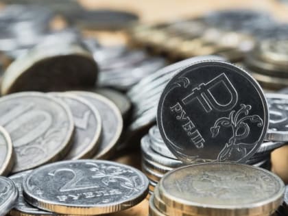 ​В Тюменской области сумма задолженности по зарплате снизилась в три раза