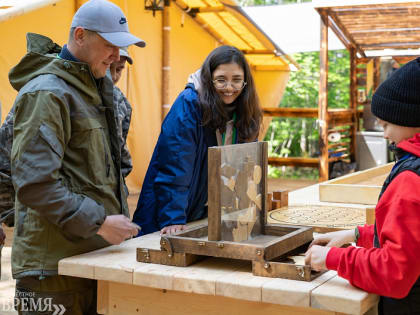 Югорчане могут выиграть грант на проекты по развитию среды для детей и подростков