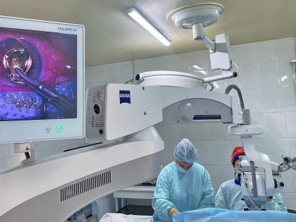 Нижневартовские врачи вернули пенсионерке зрение