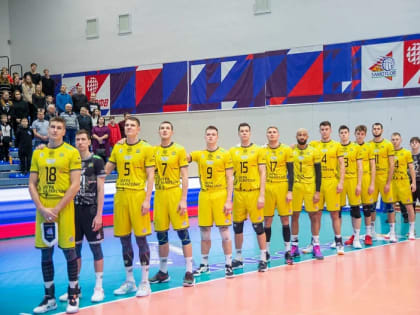 В Нижневартовск прилетели игроки сборных Аргентины и Ирана