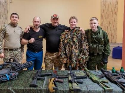 Благотворительный концерт в Югорске поддерживает бойцов на передовой
