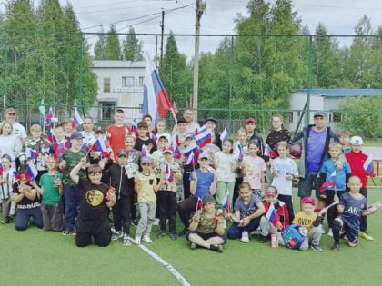 Команда Югры организовала для высоковских ребят спортивные соревнования