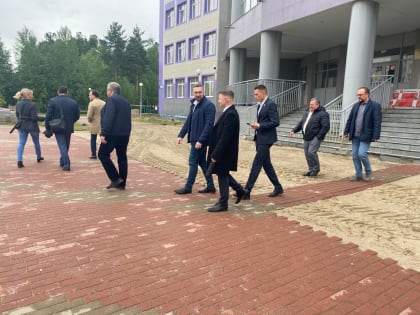 Депутаты "СРЗП" на страже качества ремонта школ!