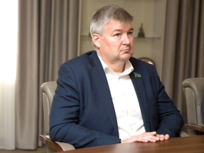 Владимир Зиновьев провел рабочую встречу с главой Сургута Андреем Филатовым