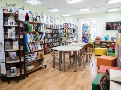 ​В ХМАО 86-летняя пенсионерка установила рекорд, за год прочитав почти 700 книг