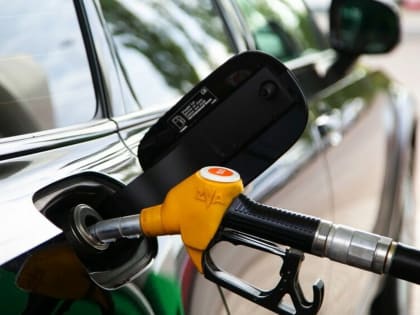 В Югре поднялись цены на бензин