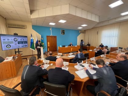 Член Молодежной палаты при Думе Югры приняла участие в 30-ом заседании Думы Советского района