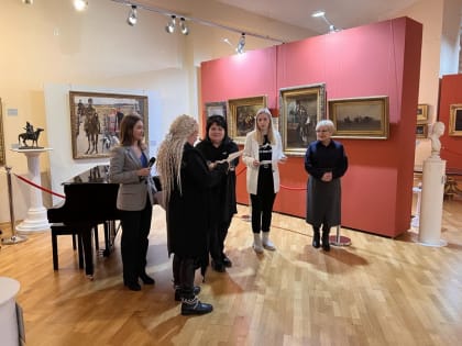 Наталья Западнова: «Женское движение» в Югре продолжает оказывать поддержу детям из семей мобилизованных югорчан»