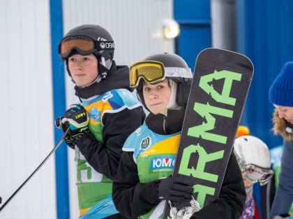 Быстро и четко: «ЮграМегаСпорт» встречает сильнейших сноубордистов Сургута и Ханты-Мансийска